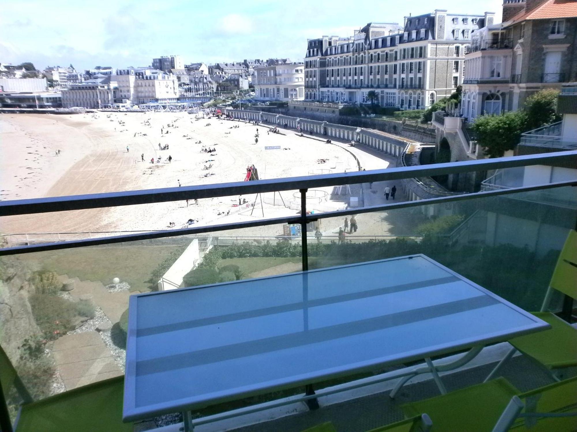 Residence Le Crystal Dinard Plage エクステリア 写真